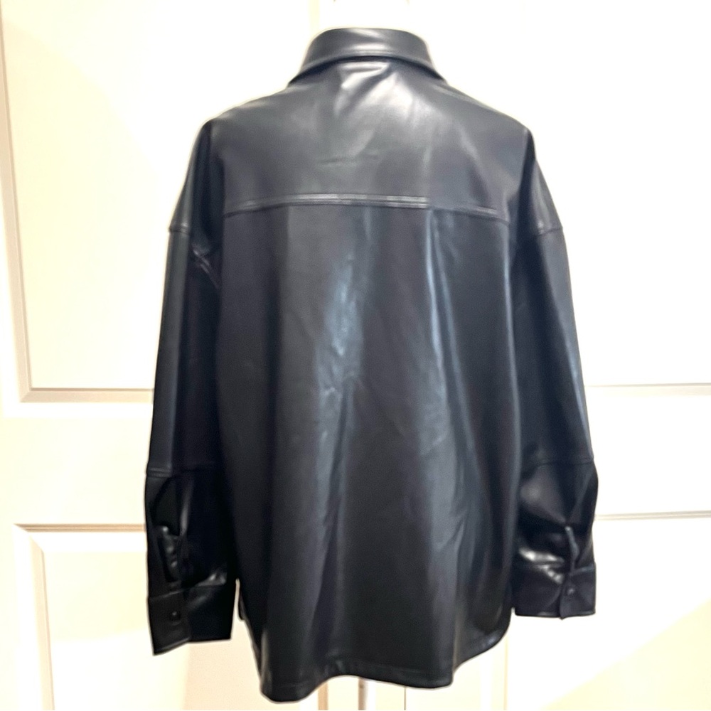 Anthropologie Entro Black Oversized Lightweight Faux leather Shirt Jacket Sz S - Picture 4 of 13